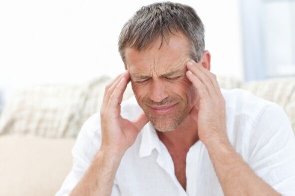 Kopfschmerzen mit Bluthochdruck